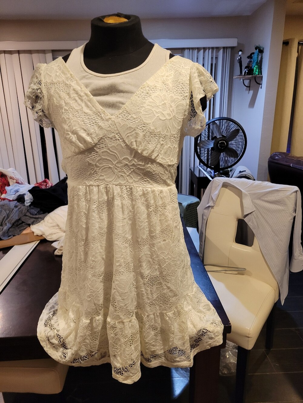 White Lace Kids Dress with Short Sleeves